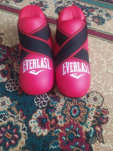 мма форма: Киксы (накладки на стопы) для кикбоксинга/таэквондо Everlast - Тип