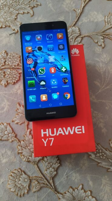 меняю доплатой мне: Huawei Y7, Б/у, 32 ГБ, цвет - Серый, 2 SIM