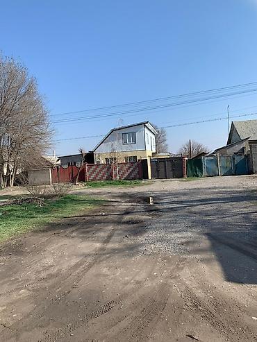 Продажа коттеджей и домов: 🔥 Бишкек–Алматы трассасынын биринчи линиясында үй | 8 сотых | Жашоого — 3