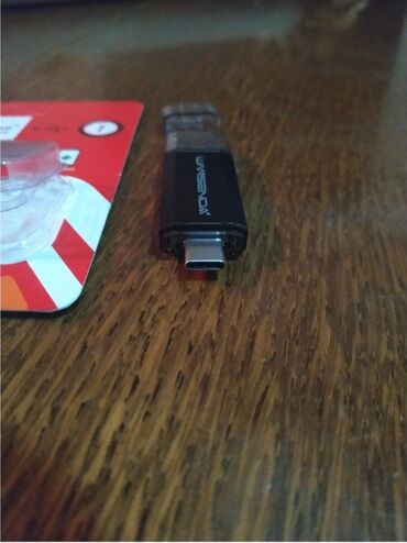 Ostali aksesoari za mobilne telefone: MULTI USB 3.0 OTG USB Flash Drive: Type-C & Micro USB Tri u jedan — 8