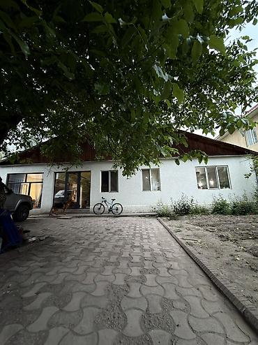 Продажа коттеджей и домов: 🏠 📍Бишкек ул. Ильменская ◻️ красная книга 📕 тех паспорт договор — 1