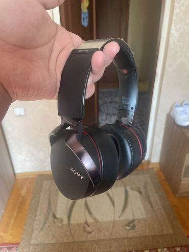 наушники sony mdr ex15lp black: Вакуумные, Sony, Б/у, Беспроводные (Bluetooth), Для DJ