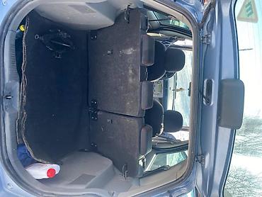 Mazda: Mazda 2: 2003 г., 1.4 л, Механика, Бензин, Хэтчбэк — 10