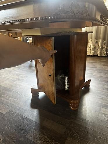 study table: Стол и стул для зала, Б/у, цвет - Коричневый — 3