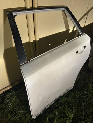 Двери и комплектующие: Задняя левая Subaru, Б/у, Оригинал — 10