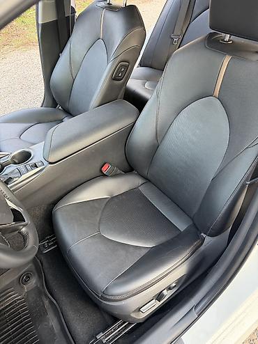 Toyota: Toyota Camry: 2022 г., 2.5 л, Автомат, Бензин, Седан — 10