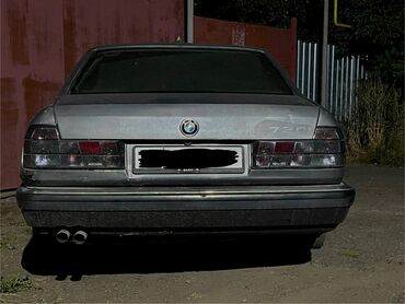 арзан машина мерс: BMW 7 series: 1992 г., 2.2 л, Механика, Бензин, Седан