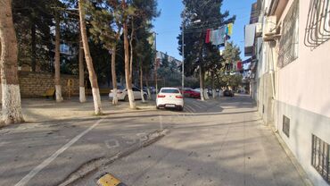 Köhnə tikili: Bakı, 7-ci mikrorayon, 3 otaqlı, Köhnə tikili, m. Azadlıq Prospekti, 70 kv. m — 30