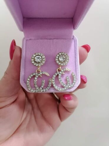 Minđuše: Mindjuse 800 — 7