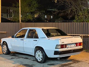 мб 190: Mercedes-Benz 190: 1992 г., Бензин, Седан — 5
