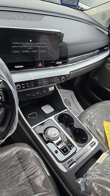 kia avto: Kia Carnival: 2026 г., 1.6 л, Автомат, Гибрид, Минивэн — 9