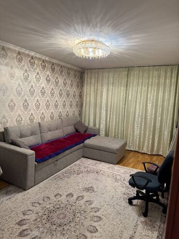 1 2 комнатная квартира: 3 комнаты, 76 м², Индивидуалка, 2 этаж