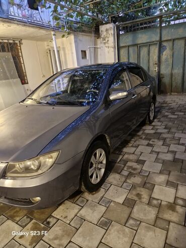 купить матацикал в баку: Lifan Naz 620. Il 2014 . yuruş 170000. Karobkasinda problem var ona