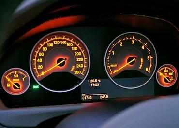 tuned air: KILOMETAR SAT ZA BMW SERIJA 3 OD 2011. DO 2019. GOD — 1