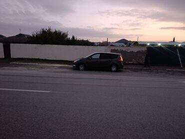 Renault: Renault Scenic: 1.5 l | 2010 il 385000 km Van/Minivan — 9