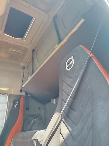 w211 e270: Тягач, Volvo, Без прицепа — 5