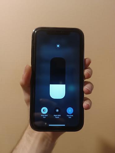 IPhone Xr, 64 GB, Qara, Face ID