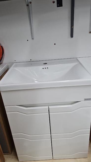 🛁 **Раковина со шкафчиком для ванной — 6 500 сом!** Практичный at lalafo.kg 🛁 **Раковина со шкафчиком для ванной — 6 500 сом!** Практичный