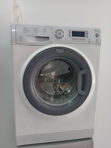Стиральные машины: Стиральная машина Hotpoint Ariston, 7 кг, Б/у, Автомат, Есть сушка