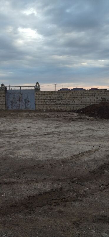 musviqabad qesebesinde heyet evleri: Müşfiqabad 2 otaqlı, 60 kv. m, Kredit yoxdur, Orta təmir