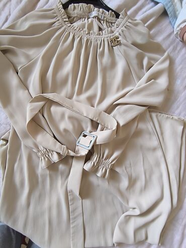 Женская одежда: Вечернее платье, Классическое, Длинная модель, С рукавами, 2XL (EU 44)