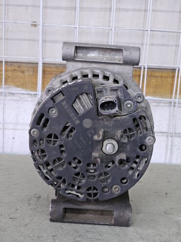 Генераторы: Генератор Ford 2008 г., Б/у, Оригинал, Германия — 2