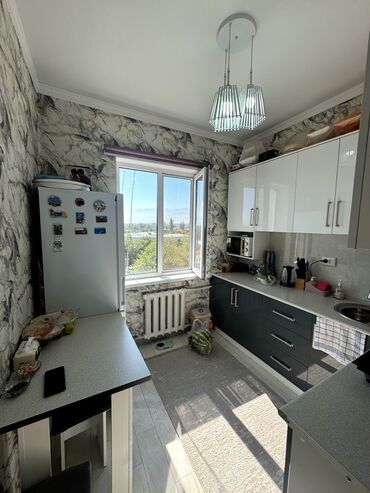 Продажа квартир: 3 комнаты, 75 м², 5 этаж — 7