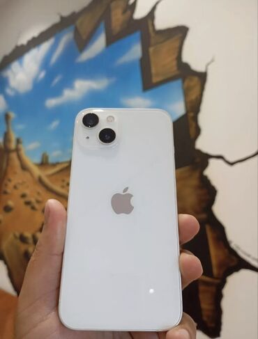 ilkin ödənişsiz telefon krediti: IPhone 13, 256 GB, Ağ, Face ID, Hissə-hissə ödəniş, Kredit