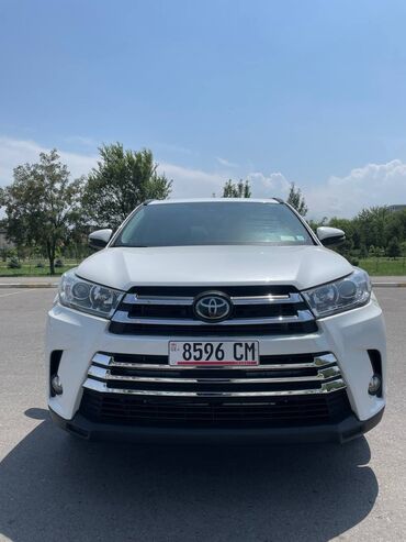 автомобиль не дорого: Toyota Highlander: 2019 г., 3.5 л, Автоматические, Бензин, Кроссовер