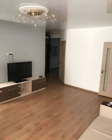 дома в оше: 1 бөлмө, Кыймылсыз мүлк агенттиги, Чогуу жашоосу жок, Толугу менен эмереги бар