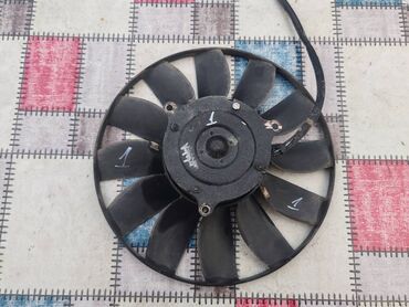 Auto delovi: Ventilator hladnjaka Lada 21214 Niva 1.7i br.1. Polovan, ispravai — 4