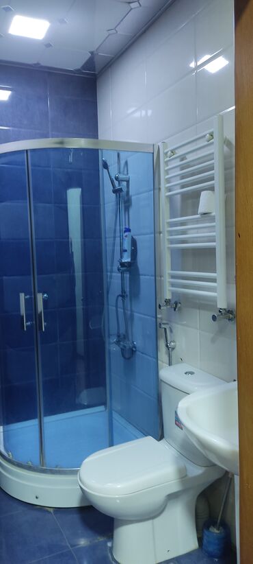 Otaqların uzunmüddətli kirayəsi: İcarəyə verilir: rahat və səliqəli yataq otağı Xüsusiyyətlər: İki -da lalafo.az — 5 Otaqların uzunmüddətli kirayəsi: İcarəyə verilir: rahat və səliqəli yataq otağı Xüsusiyyətlər: İki — 5