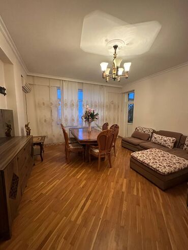 Uzunmüddətli kirayə mənzillər: Neftçilər metrosu,Lotos ticaraet merkezinin arxasinda, 16 mərtəbəli — 3