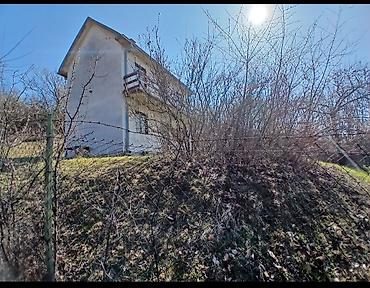 garaze: Plac blizu Beograda, posle Bariča, kraj Mislodjina, 10 ari, blaga — 3