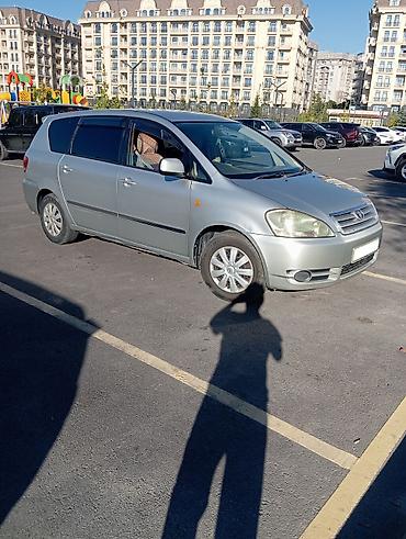 Продажа авто: Toyota Ipsum: 2002 г., 2.4 л, Автомат, Бензин, Минивэн — 1