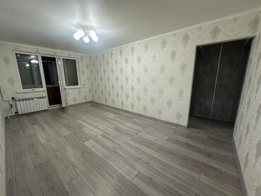 Рестораны, кафе: 3 комнаты, 58 м², 104 серия, 1 этаж, Свежий ремонт