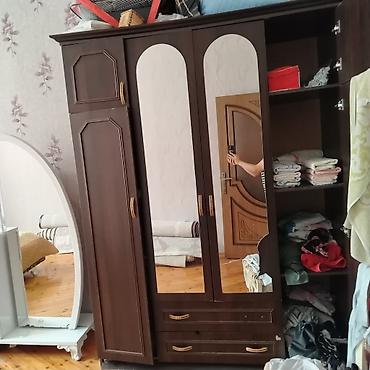 dolap dolabi: Qarderob şkafı – tünd qəhvəyi rəngdə, güzgülü - Material — 1