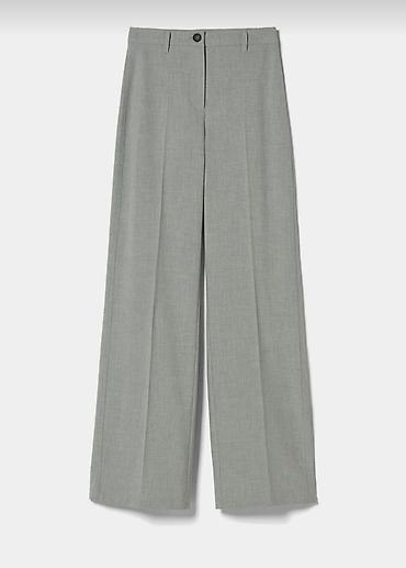 jletlər: ✅️YENİDİR. Bershka markası. Geyinilmediyinden eteyi kesilmeyib, tek — 2