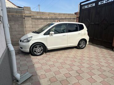 амортизатор для фит: Honda Fit: 2003 г., 1.5 л, Вариатор, Бензин, Хетчбек