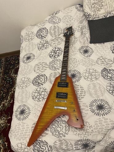 yamaha инструменты: Продаю электрогитару 
Washburn Lyon LPT-80
Цена договорная