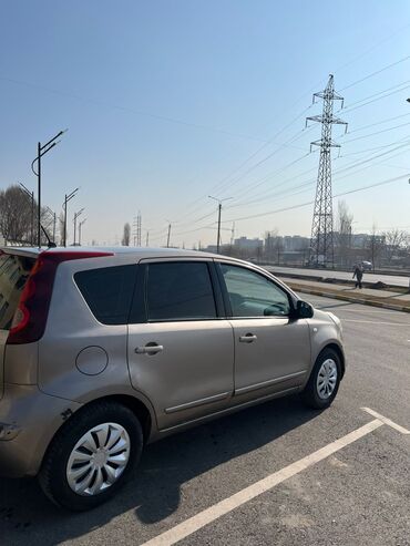 бишкек арзан машина: Nissan Note: 2010 г., 1.4 л, Механика, Бензин