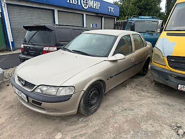 вектра: Opel Vectra: 1998 г., Механика, Седан — 1