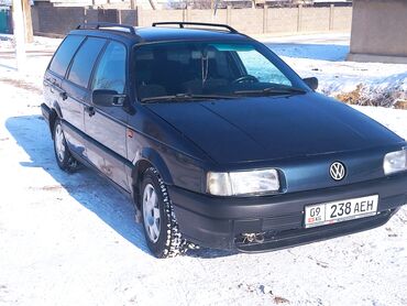 Volkswagen: Volkswagen Passat: 1993 г., 1.8 л, Механика, Бензин, Универсал