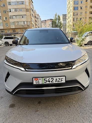 geely mon: BYD Yuan Up: 2025 г., Электромобиль, Кроссовер — 2