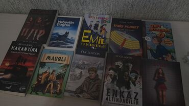 комикс: Müxtəlif janrlarda olan kitab dəsti. Dəstdə macəra, detektiv və