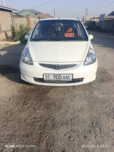 компрессор на фит: Honda Fit: 2004 г., 1.5 л, Автомат, Бензин, Универсал