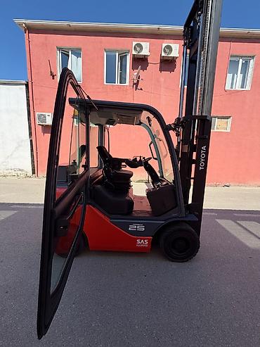 teker kompressoru: Toyota avtocar(cengelli yukleyici) 2015 ci il Dizel motor 4.5 metr — 5