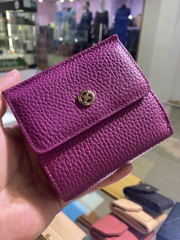 женская сумки: Женский кошелёк