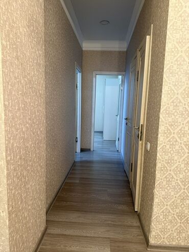 квартиру в городе ош: 2 комнаты, 61 м², Элитка, 7 этаж, Старый ремонт