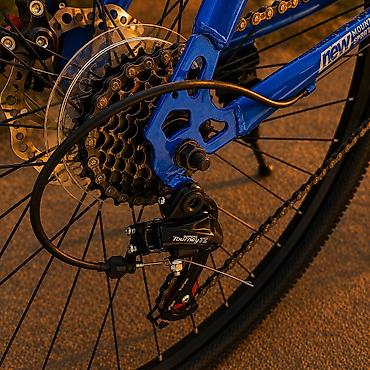 velosiped cross: 29 ölçüdür aliminium ramadır yüngüldür heç bir problemi yoxdur 1 — 10